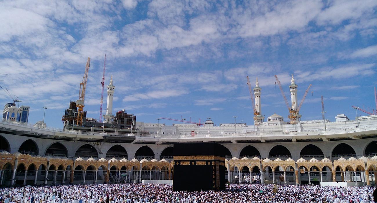 https://www.alraheemtravels.com/uploads/blog/86452.jpg